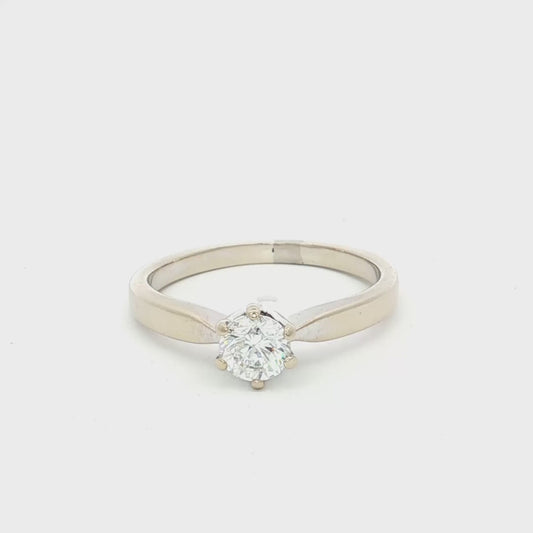 18ct White Gold Diamond Solitaire Ring
